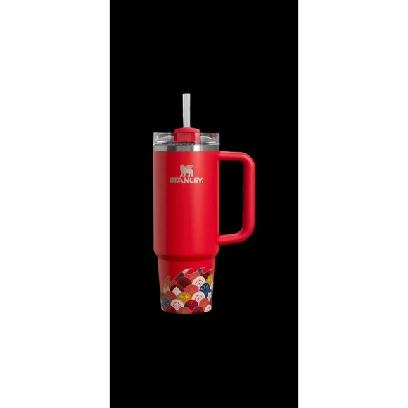 StanleyLunar New Year Cup Red Dragon Quencher H2.0 Flowstate Tumbler 30Oz